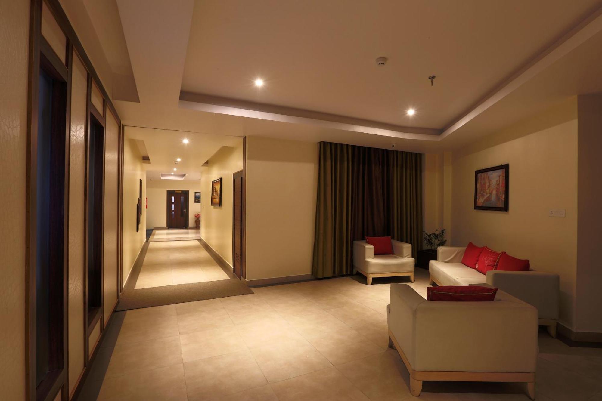 Hotel Prithvi Palace Igi Airport Delhi Нью-Дели Экстерьер фото