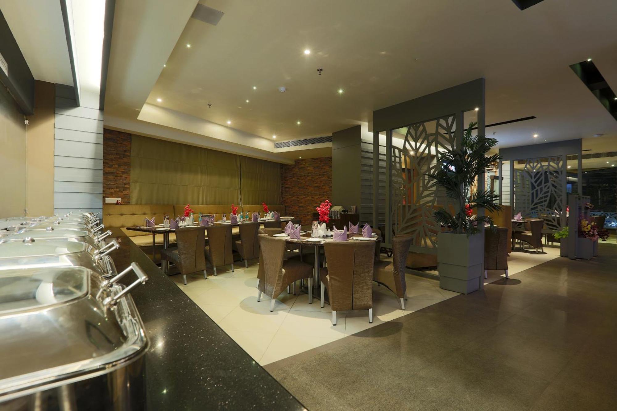 Hotel Prithvi Palace Igi Airport Delhi Нью-Дели Экстерьер фото