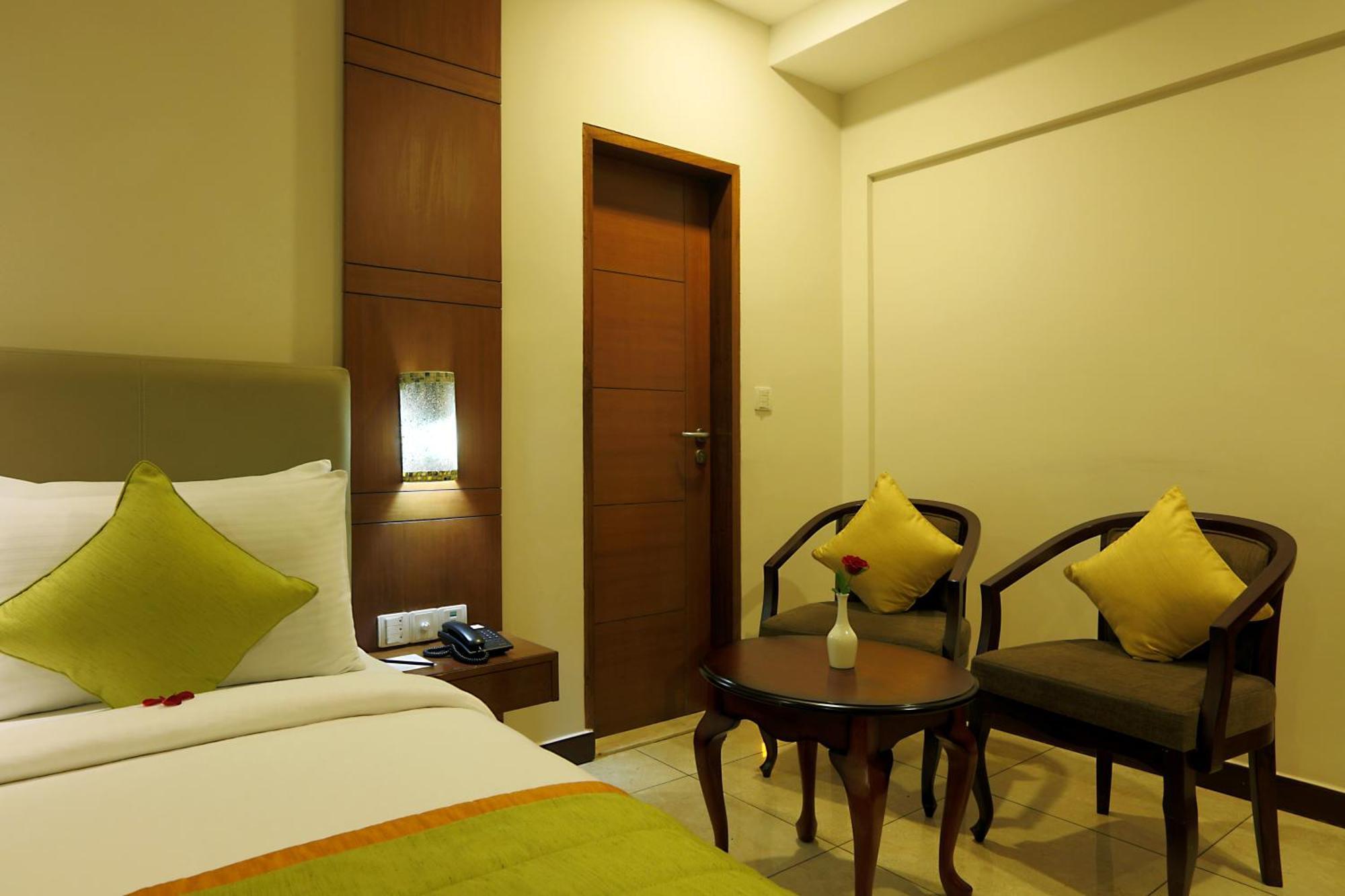 Hotel Prithvi Palace Igi Airport Delhi Нью-Дели Экстерьер фото