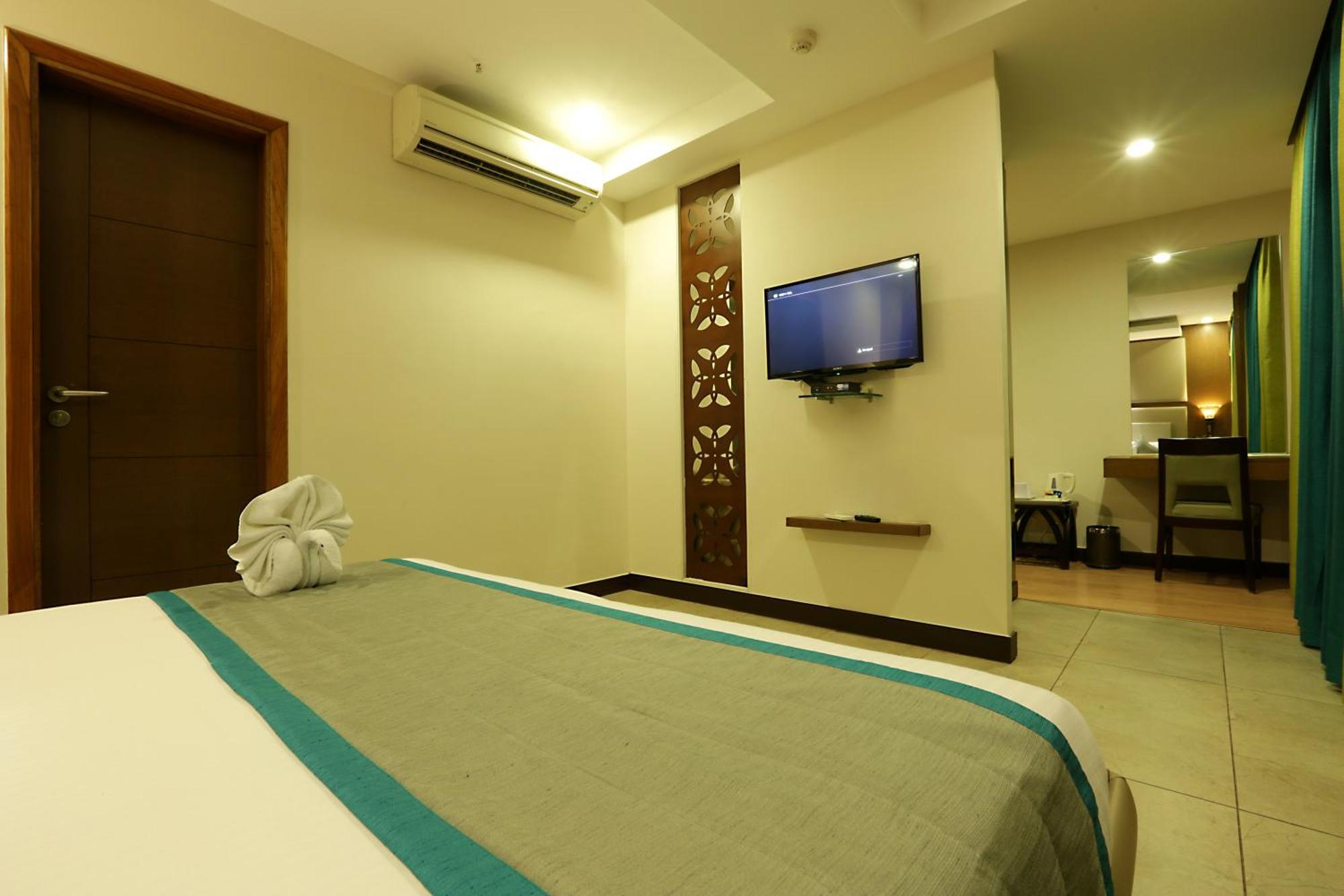 Hotel Prithvi Palace Igi Airport Delhi Нью-Дели Экстерьер фото