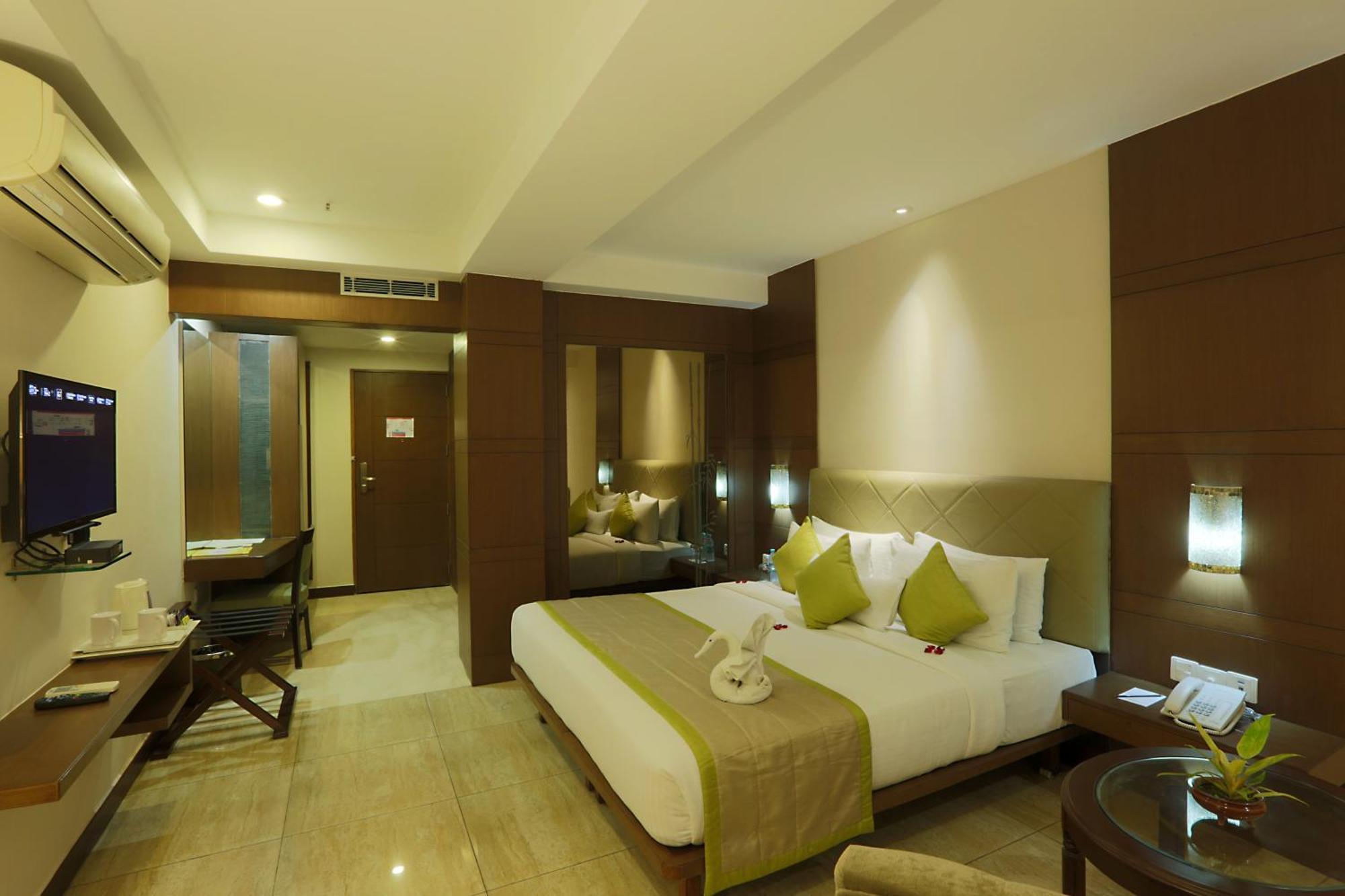 Hotel Prithvi Palace Igi Airport Delhi Нью-Дели Экстерьер фото