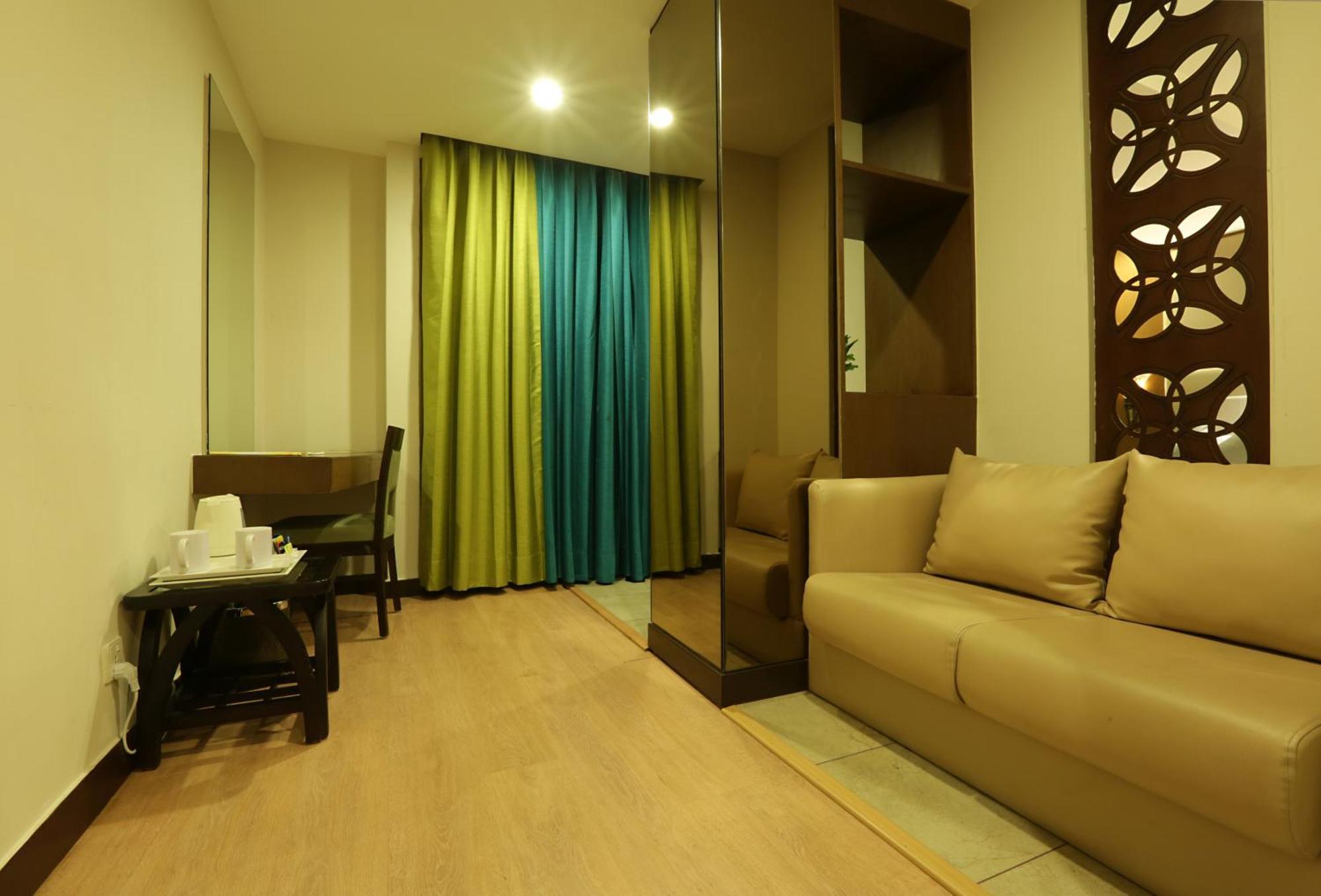 Hotel Prithvi Palace Igi Airport Delhi Нью-Дели Экстерьер фото
